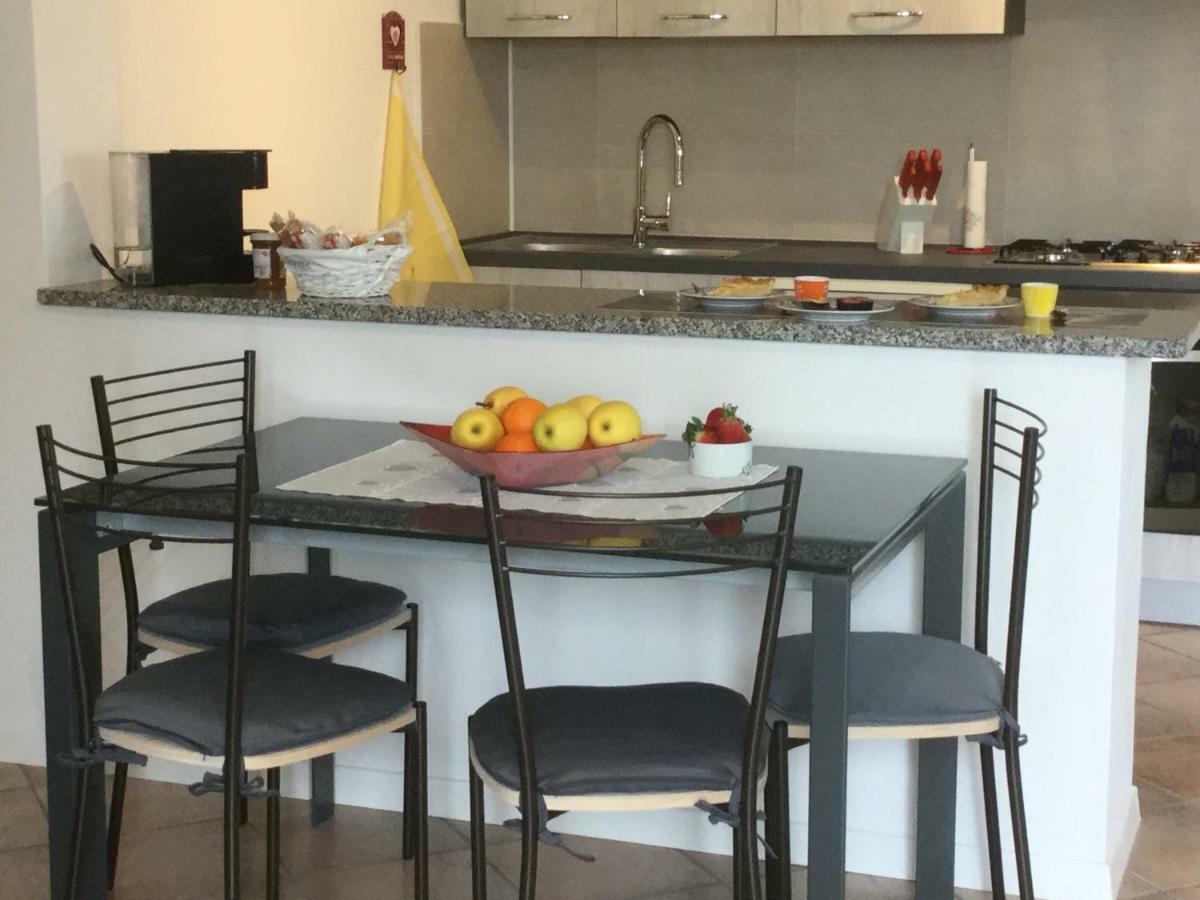 Pombia La Casetta מראה חיצוני תמונה